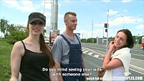 porn チェコのティーンは屋外の公共のセックスのために説得されました porn