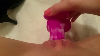 porn 18летняя девочка играет с новым дилдо добавь мои с для большего количества candicebabexo porn