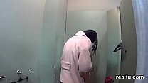 porn безупречная чешская тинка соблазнена в торговом центре и долбится в видео от первого лица porn