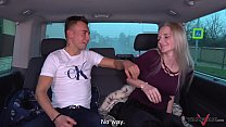 porn блонди пропустила поезд и приняла помощь от незнакомца в фургоне где жестко трахнули porn