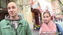 porn cloe позволяет своему парню трахнуть ее перед нашей камерой porn