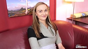 porn застенчивая 18летняя блондинка наслаждается большим членом в ее узкой киске после долгого времени porn