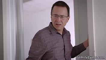 porn первый секс на день рождения мачехи с падчерицей подруги игры жопа не для отчима porn
