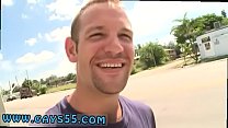 porn гей сексуальные обнаженные мужчины гуляют по пляжу на общественной улице и дрочат обнаженным мужчинам porn