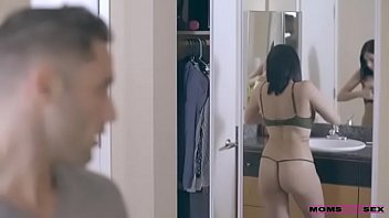 porn я мог бы быть твоей мамой porn