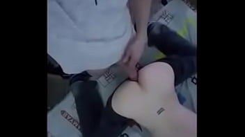 porn 真新しい資産を食べる責任と非常にゆっくりと入る porn