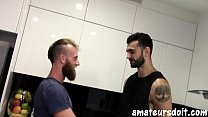 porn amateursdoit бородатые жеребцы трахаются после горячего орального сеанса на кухне porn