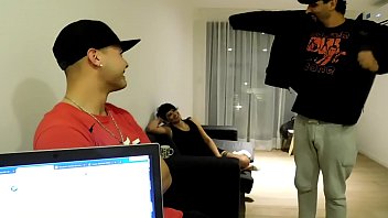 porn мой папа пошел купить а моя мама заставила меня трахнуть её полное porn