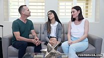 porn хармони уандер обнаружила что ее новый приемный отец изменяет поэтому ее приемная мама решила позволить ей быть porn