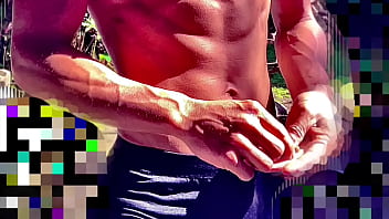 porn часть 1 персональная съемка видео о метаморфозе в котором член сжимается при этом текут слюни с сильным телом porn