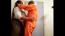 porn заключенная с bbc занимается сексом с охранником с большой задницей porn