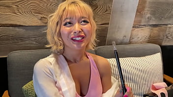 porn httpsbitly3gholob 섹시한 걸은 걸레와 건방진입니다 그녀는 큰 가슴과 매우 에로틱한 엉덩이를 가진 멋진 몸매를 가지고 있습니다 누구보다 에로한 풍부한 입 일본 아마추어 집에서 만든 포르노 작은 porn