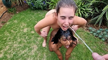 porn мое лицо пропитывается мочой с моим белым другом золотой дождь человеческий туалет porn