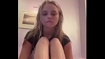 porn at feet in tights porn