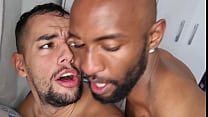 porn льюс пригласил меня на ланч но я понял что он хочет меня съесть полностью на красном porn