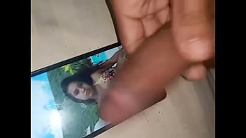 porn 뜨거운 단 정치 못한 여자 빨아들이는 큰 수탉 과 도착 엿 안장이 놓여 있지 않은 porn