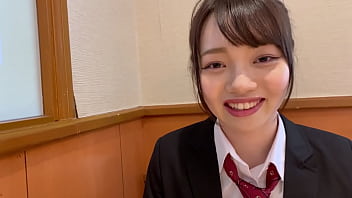 porn httpsiillaovi6wn1 그녀는 매우 매력적이고 깔끔하고 단정한 소녀입니다 그녀는 매우 부드럽고 편안합니다 새어나오는 그녀의 감미로운 목소리는 필견 그녀는 삼촌과의 섹스에서 행복을 찾는 놀리는 어린 porn