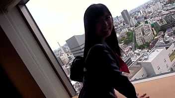 porn 창녀 같지 않은 얼굴에 연속 측설 피스톤 위에 우뚝 솟은 여성 생 질내 사정으로 성인의 계단을 뛰어 올라가는 순수한 10 대 순진한 십대가 갑자기 발정기로 변합니다 porn