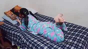 porn моя симпатичная соседка в пижаме позволяет мне увидеть ее нижнее белье и трахнуть ее прежде чем они обнаружат нас porn