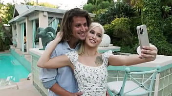 porn горячая сестра моей девушки попросила меня сделать селфи это была плохая идея полный фильм на freetaboonet porn