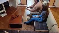 porn я пользуюсь возможностью чтобы покататься на рожке моего парня с моим шурином который трахает меня сзади моего porn