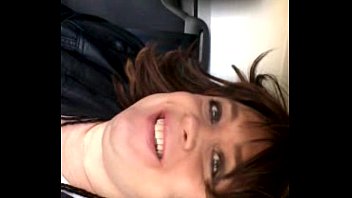 porn я хочу больше спермы geordie tgirl снимает на видео как глотает сперму в любительском видео porn
