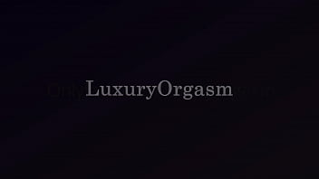 porn sunny i excite my girlfriend so that she comes from her fingers orgasms moans porn
