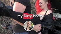 porn valery venom realizes that her savior wants something in return for helping with her car my dirty hobby porn