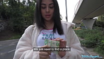 porn public agent хорошенькая британская молодая брюнетка сосет и трахается с большим членом на улице после того как ее porn