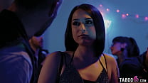 porn шмель с маленьким членом khloe kay занимается сексом с байкером после их встречи в баре porn