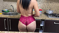 porn я нашел свою мачеху готовящей в качетеросе с ее огромной задницей и я остался чтобы помочь ей мой пасынок получил porn