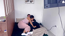 porn горячие парни целуются и прикасаются друг к другу парни трахаются во время просмотра фильма настоящее porn