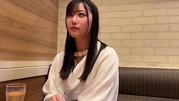 porn part1 가슴이 좋은 학생과 80개 이상의 가슴 편차가 있는 학생이 좋은 가슴을 가진 친구와 현지 데이트에 나선다 소녀의 첫 데이트는 아름다운 큰 가슴을 가진 현지 소녀와 함께했습니다 porn