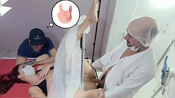 porn 夫が妻を見知らぬ産婦人科に連れて行く porn