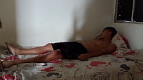 porn пока я отдыхаю моя сводная сестра нежно приподнимает меня чтобы я мог жестко ее трахнуть porn