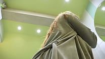 porn горячая красотка любит мастурбировать и трахать себя дилдо прячась ото всех porn