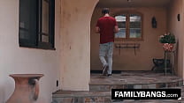 porn familybangscom пасынок пробирается в комнату мачехи чтобы потрахаться с ней лукас фрост рейган фокс porn