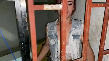 porn этот арендатор очень вкусный поэтому за деньги за аренду я его хорошенько трахну porn