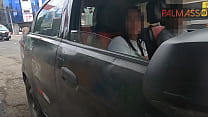 porn 택시 비용을 지불하세요 낯선 사람이 택시 운전사에게 탑승 비용을 지불할 돈이 없어서 차에서 섹스하는 대가로 나에게 도와달라고 요청했습니다 porn