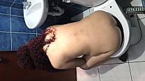porn 나는 내 친구의 엄마와 섹스를 했고 그녀가 혼자 있는 것을 거의 본 적이 없으며 우리는 빠르게 섹스를 했습니다 그녀는 나를 원하고 젊은 사람들을 좋아하고 우리는 심지어 화장실에서 섹스를 해도 그녀는 싸버린다 porn