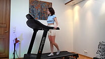 porn sweaty gym sex pussy pumping on the treadmill porn