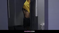 porn потный и горячий межрасовый тройничок в душе родриго амор лука дель рей дерек кейдж porn