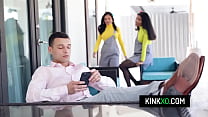 porn похотливые сводные сестры алина белль и майя фаррелл трахаются со сводным братом чтобы затащить его в клуб porn
