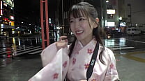 porn 아사쿠사에서 외국인 여행자를 위해 필드워크 중 여대생을 잡아 성실한 여대생 part1 porn