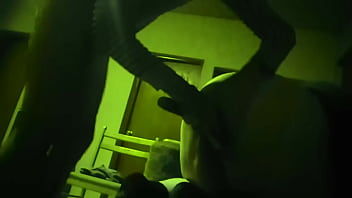 porn очень распутная и извращенная лулу наслаждается проникновением в нее огурца прежде чем кричать о члене в ее porn
