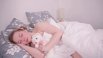 porn stepdaughter refused to go to school and stepdaddy spent her lesson porn