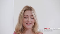 porn джилл джиллс наблюдает как ее мачеху трахает ее черный любовник донни синс мелани монро джилл тейлор porn