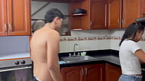 porn моя маленькая сводная сестра впервые хочет трахаться на кухне и я даю ей лучший секс в ее жизни хл porn
