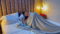 porn моя младшая сводная сестра просит меня разделить кровать потому что она боится и я пользуюсь возможностью жестко porn