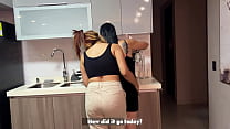 porn лесбиянка нанимает черного парня с огромным членом чтобы устроить ее жене первый сеанс секса porn